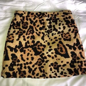 TOPSHOP leopard mini skirt
